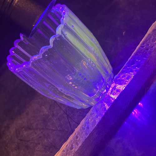 small vaseline glass candle holder. AD - Picture 5 of 9