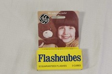 GE General Electric Vintage Flash Cubes 3 Total, 12 flashes, unused 