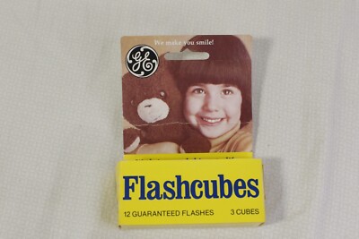 GE (General Electric) Vintage Flash Cubes 3 Total, 12 flashes, unused!