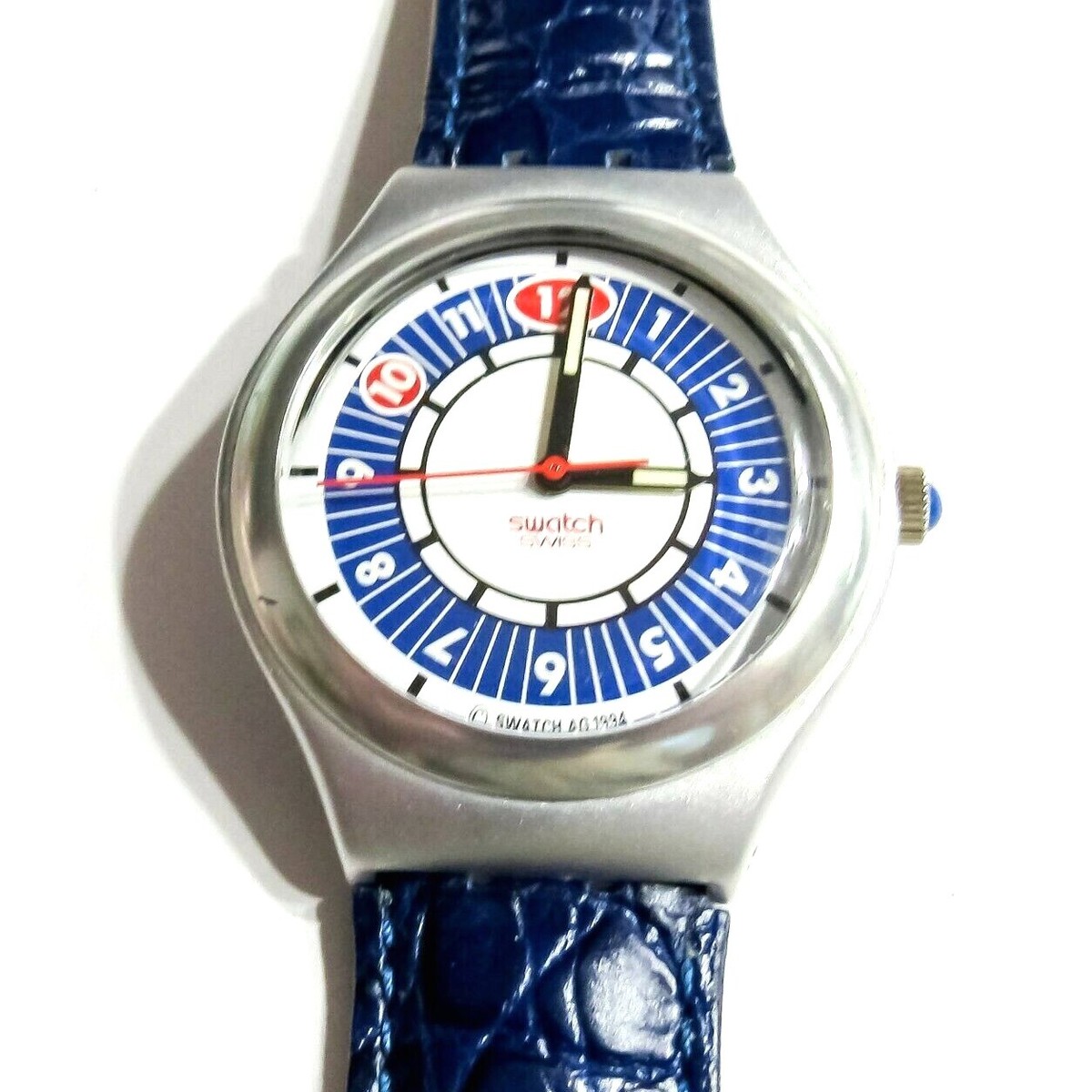 Swatch Irony with textured leather band Vernissage vibes ?? 1995 Swatch Irony chrono – black dial  main image 4