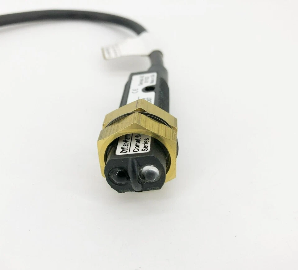 New Eaton 13100AQD07 Photoelectric Sensor 24" Range Diffuse Reflective 10-30VDC - Image 2 of 4