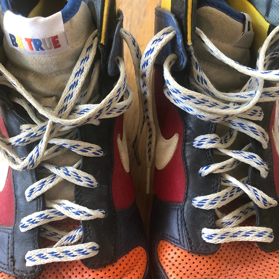 Nike Dunk Supreme High - Be True To Your School, Mens Size 10.5, Pre-Owned Foto 3 de 4