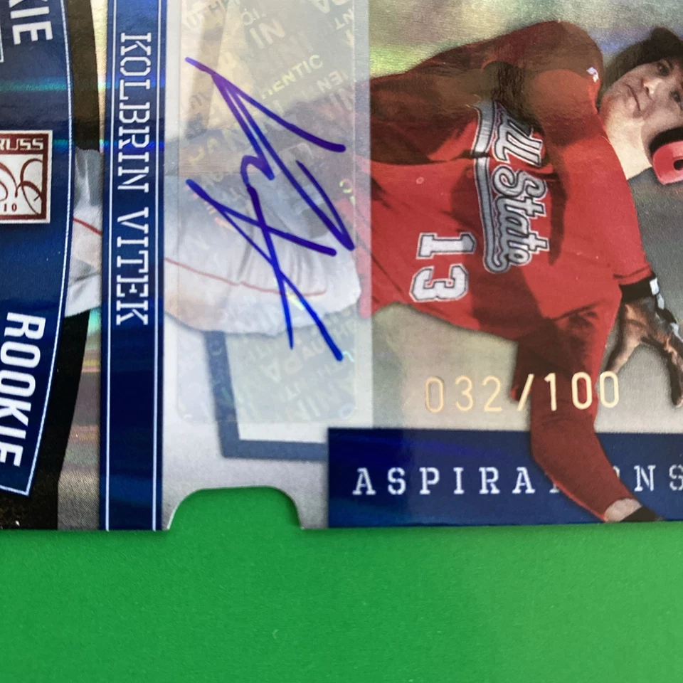 Kolbrin Vitek 2010 Donruss Elite Extra Edition Aspiration RC Auto 106 LTD 32/100 - Image 2 of 3