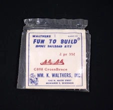 Walthers HO Scale Detail Parts C808, 4 Pack of Cross Brace / Queen Posts, NOS
