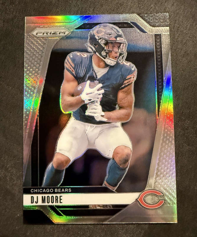 2024 Panini Prizm #48 DJ Moore Chicago Bears SILVER PRIZM Refractor SP