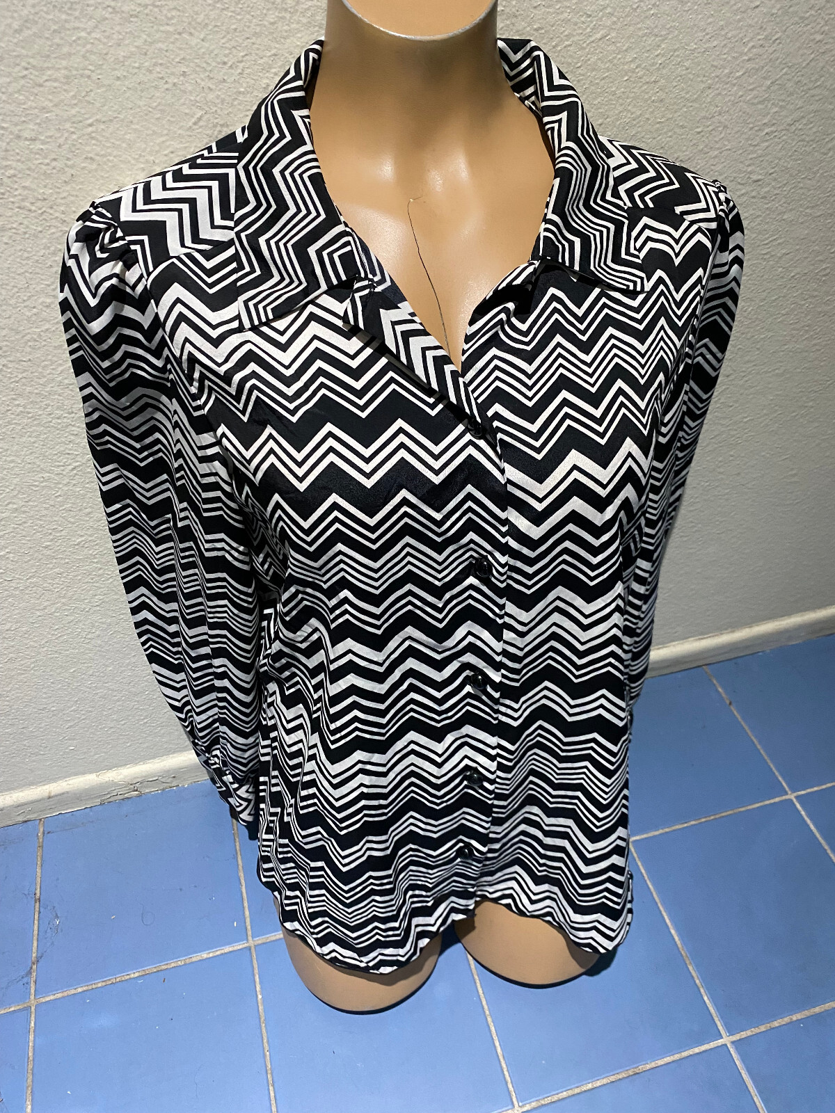 Missoni for Target Women's Sz XL Black White Zig Zag Long Sleeve Button  Blouse | eBay