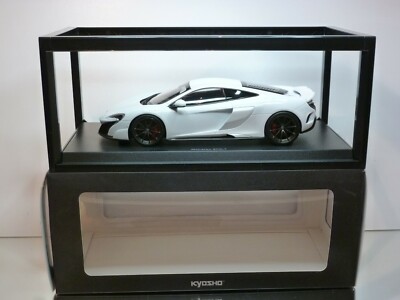 KYOSHO C09541W McLAREN 675LT - WHITE METALLIC 1:18 - EXCELLENT IN BOX