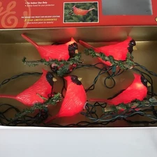 Vintage GE Holiday Classics 5 Red Cardinal Bird Blow Mold String Light Christmas