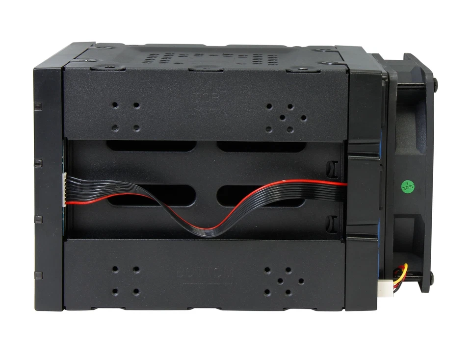 Rosewill 3 x 5.25-Inch to 4 x 3.5-Inch Hot-swap SATAIII/SAS Hard Disk Cage-Black - Image 3 of 4