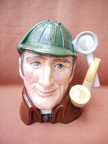 Royal Doulton "The Sleuth" D6631 große Figurenkanne
