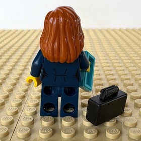 LEGO City, Airport: Business Woman, PHONE, cty0691, 60102, VIP SERVICE, 2016