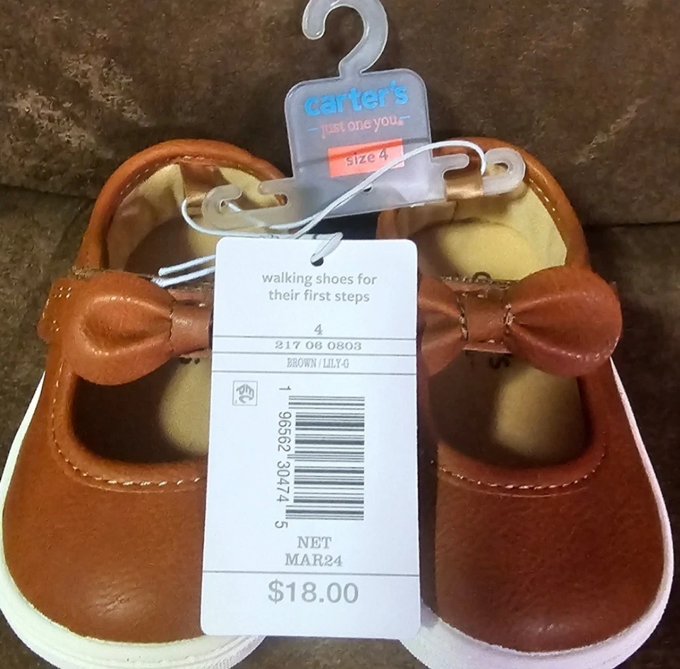 Carter's Just One You Baby Girls Lily First Walking Shoes Size 4 - Image 2 of 2