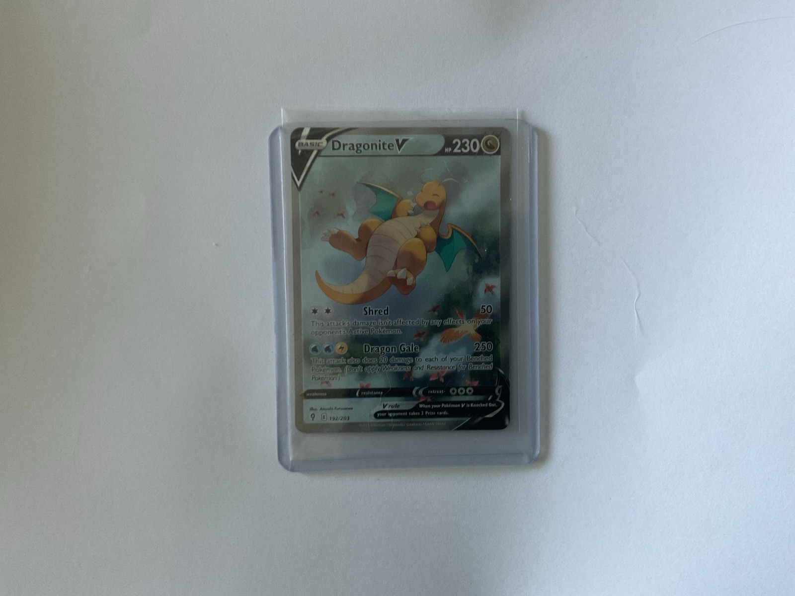 Pokémon TCG Evolving Skies Dragonite v Alt Art 192/203 Near Mint Condition