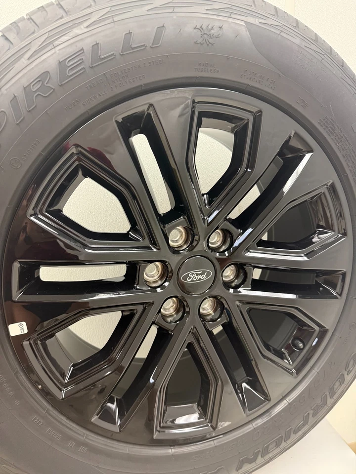 Ford F150 20" Black OEM Wheels Pirelli 275/60R20 Tires New Takeoff 2004-2025 - Image 4 of 4
