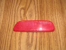 Scion Xa Rear Side Marker Reflector Rh 2004-2006 Oem Passenger Scion Xa Rear Side Marker Reflector Rh 2004-2006 Oem Passenger