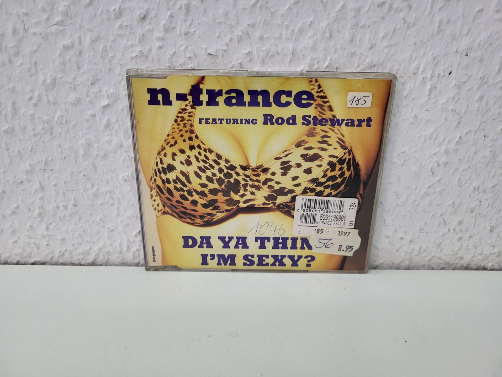 Foto 1 di 3