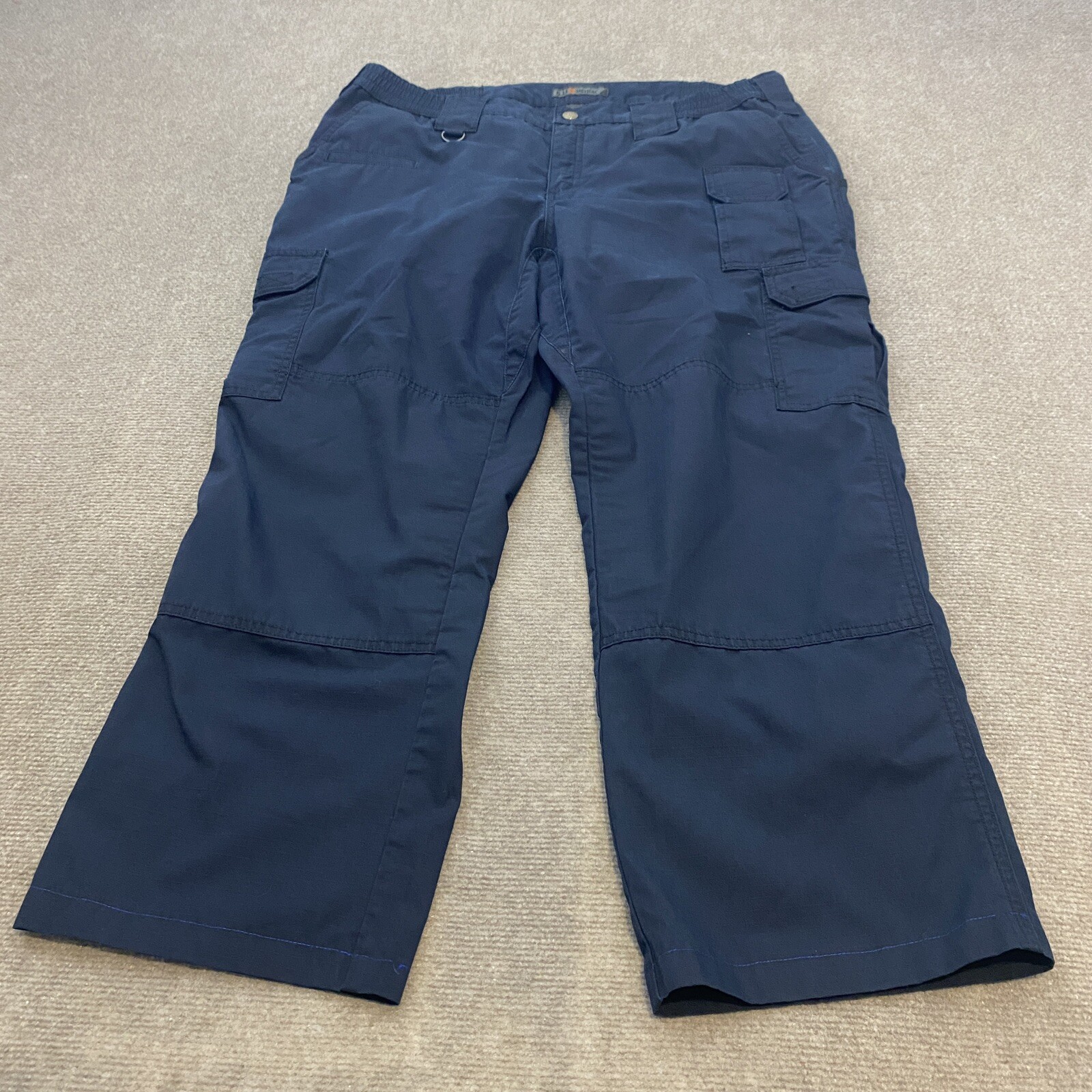5.11 Tactical Women's Navy Cargo Pants Size 16 with 27 Inseam Ripstop Fabric Multi-Pocket Design