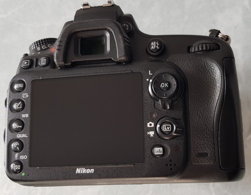 Nikon D610 F.F. Digital Camera + Nikkor 50mm 1.8D Lens + Batt + USB Charger - Picture 7 of 16