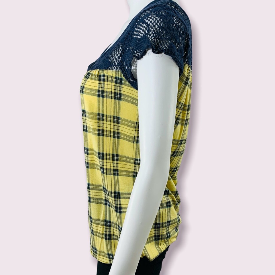 Urban Outfitters Shirt Womens Size Small Yellow Plaid Crochet Trim