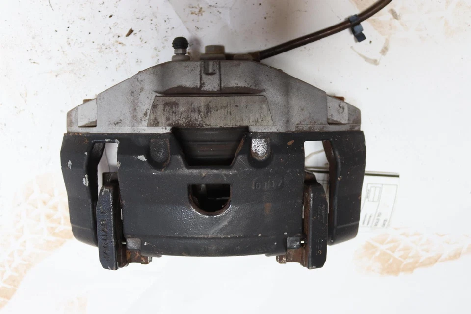 2007-2009 JAGUAR XK FRONT LEFT DRIVER SIDE BRAKE CALIPER OEM - Image 2 of 4