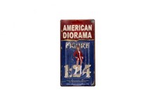 Race Day 2 1:24 Scale American Diorama 76400 Figurine Figure VI Lady Female 3"