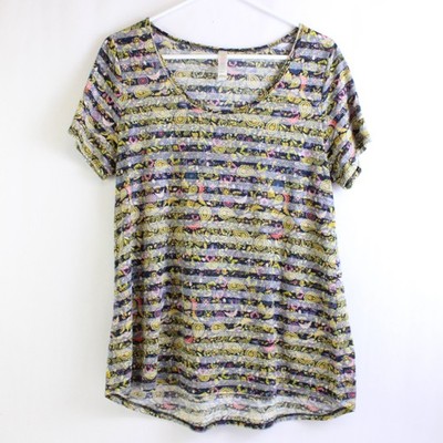 LuLaRoe Groß Damen Lila Blumen Design T-Shirt