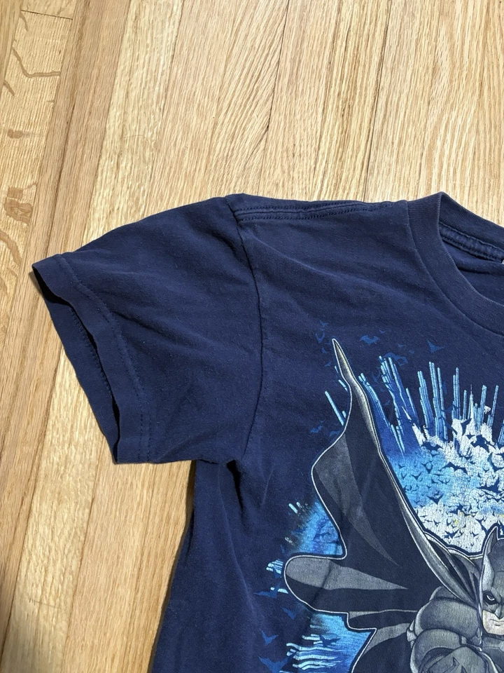 Vintage 1999 Batman Shirt Youth Boys Size Small DC Comics 90s Kids - Image 3 of 4