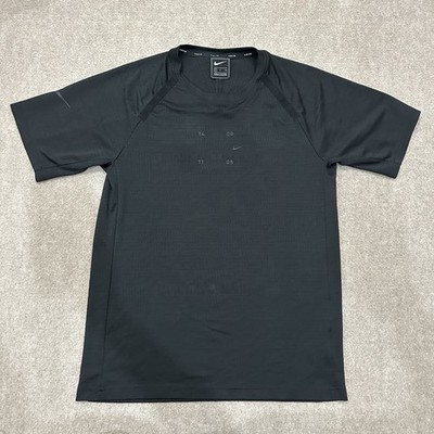 Nike Sportswear Tech Pack Men's Small Black Running T-Shirt CU3764-010