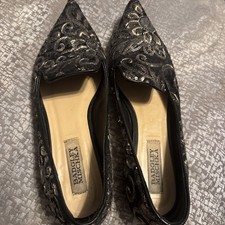 Badgley Mischka Women  s Flats