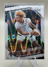 2025 Panini Prizm WNBA - NaLyssa Smith White Seismic - Las Vegas Aces #119