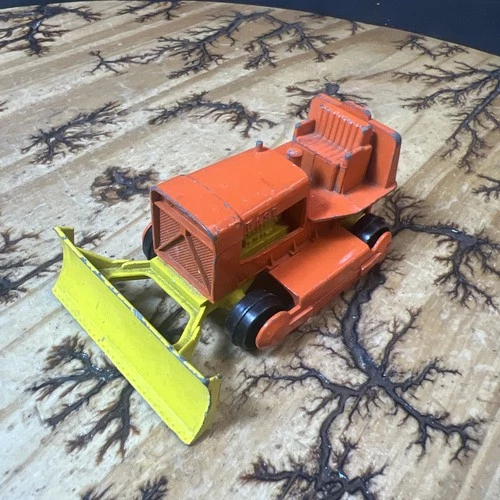 Vintage Matchbox King Size K-17 Case Tractor Made in England by Lesney