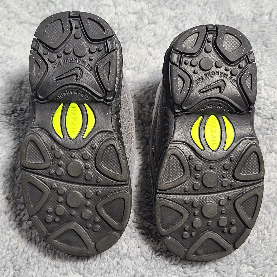 Tenis Nike Air Max 95 amarillo neón para niños pequeños talla 6C 311525-036 Foto 4 de 4