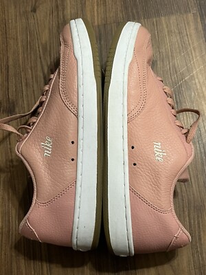 nike court vintage premium rosa