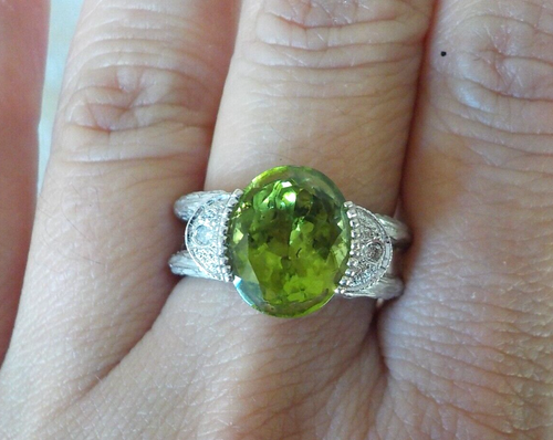 Anillo de diamantes de peridoto de caña dividida de bambú de oro blanco de 18k -10,34 gms, talla 6,5, 3,88 quilates - Imagen 3 de 12