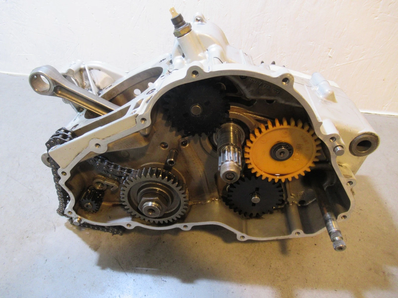 BMW F650 CS Engine Crank Case Bottom End 2003