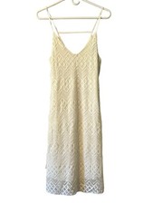 Emerald Sundae Cocktail Dress Size Small Lacey White Staple Lightweight City