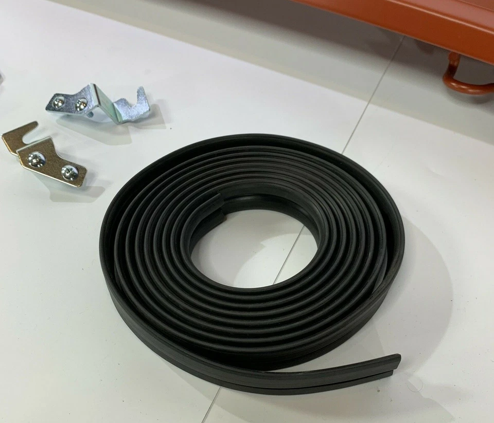 Pair Fender Skirts for 1955 1956 Ford Victoria Fairlane (Kit Clamps Rubber) - Image 2 of 4