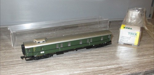 Minitrix 15524, DB Gepäckwagen,  Pw4ü-36, Ep: III,  N1384 | Zustand: Gebraucht