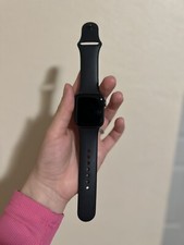 Apple A1978 Seria 4 Aluminum Case 16 GB Smart Watch - Gray