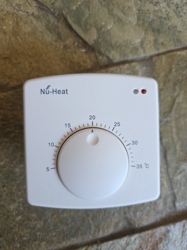 14 x Nu-Heat DSSB2-C wired Thermostat 240v Heatmiser DS1