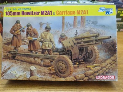 1/35 DRAGON 105MM HOWITZER M2A1 & CARRIAGE- SEALED INSIDE
