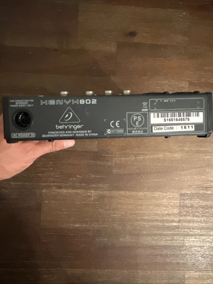 Behringer XENYX 802 Premium 8 Channel Audio Mixer 2 Bus Mixer NO Power Supply - Image 3 of 3