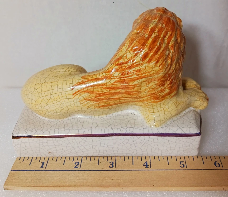 Staffordshire Ceramic LION Bookend Pair figurine Slip Cast vtg Gold Trim England - Image 4 of 4