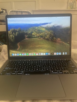 Apple Macbook Air 13  i3 1.1GHz 8GB 256GB Silver A2179 EXCELLENT CONDITION