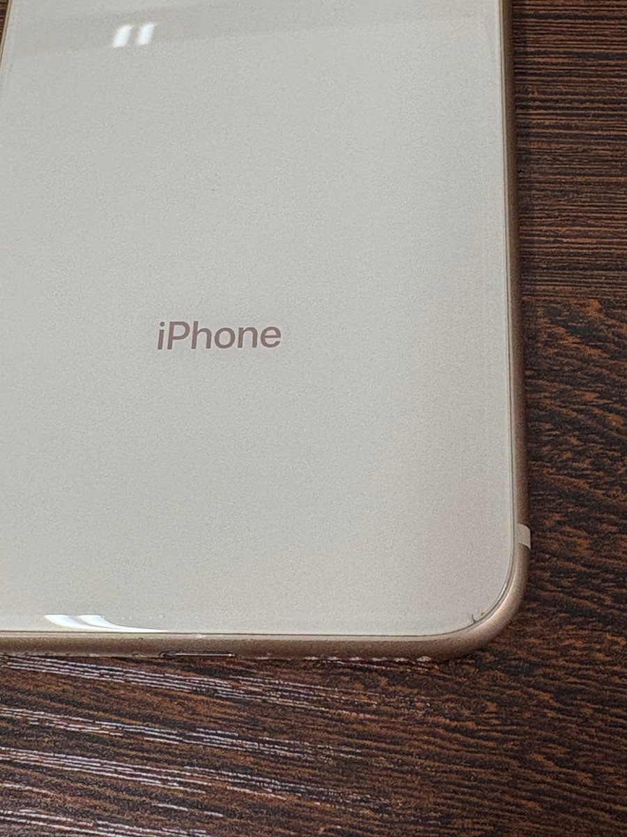 Apple iPhone 8 - 256GB - Gold - (AT&T or Cricket Only) - 100