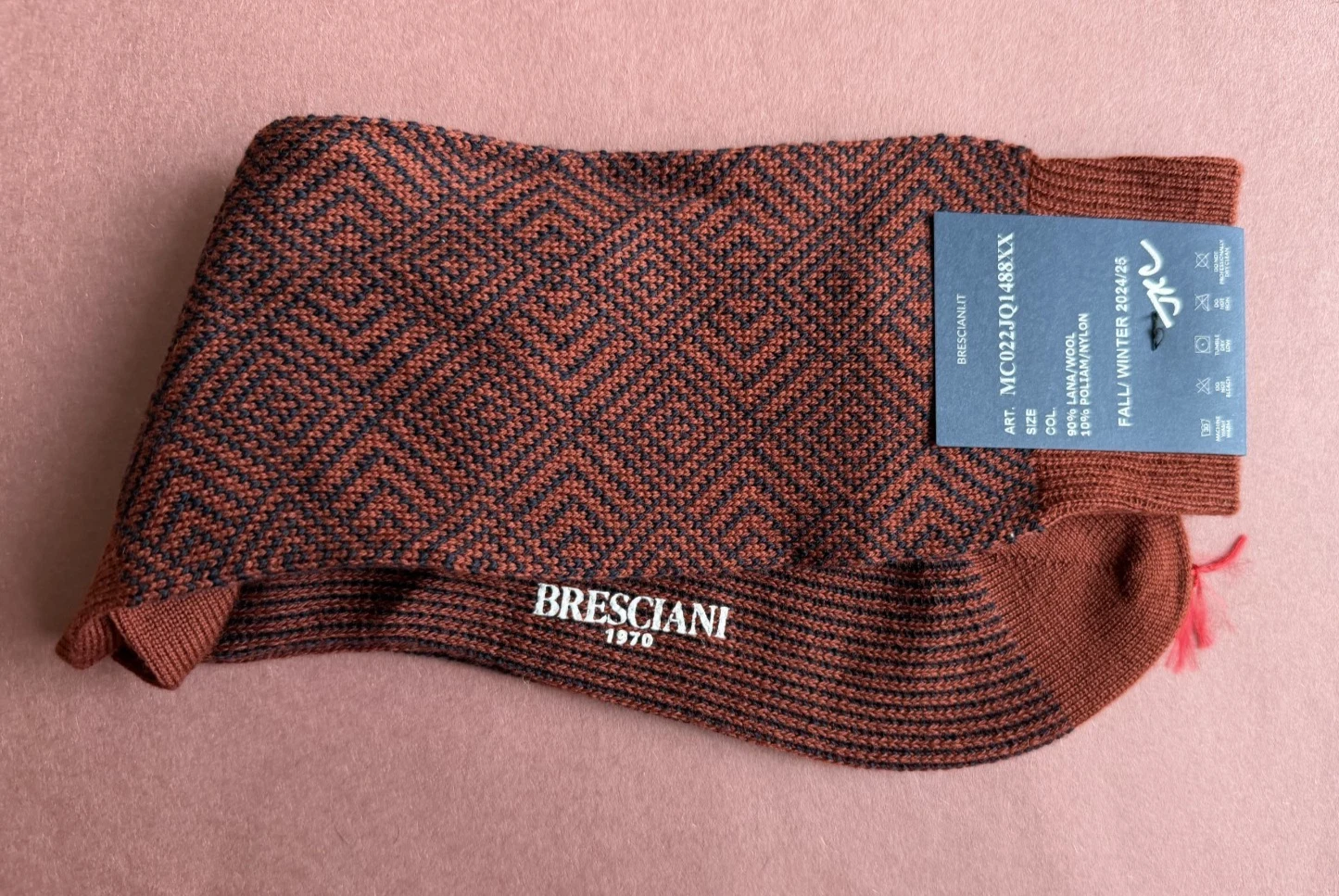 Fall/Winter 2024 Men's Bresciani Socks NWT Wool/Nylon Burgundy Black Geometric