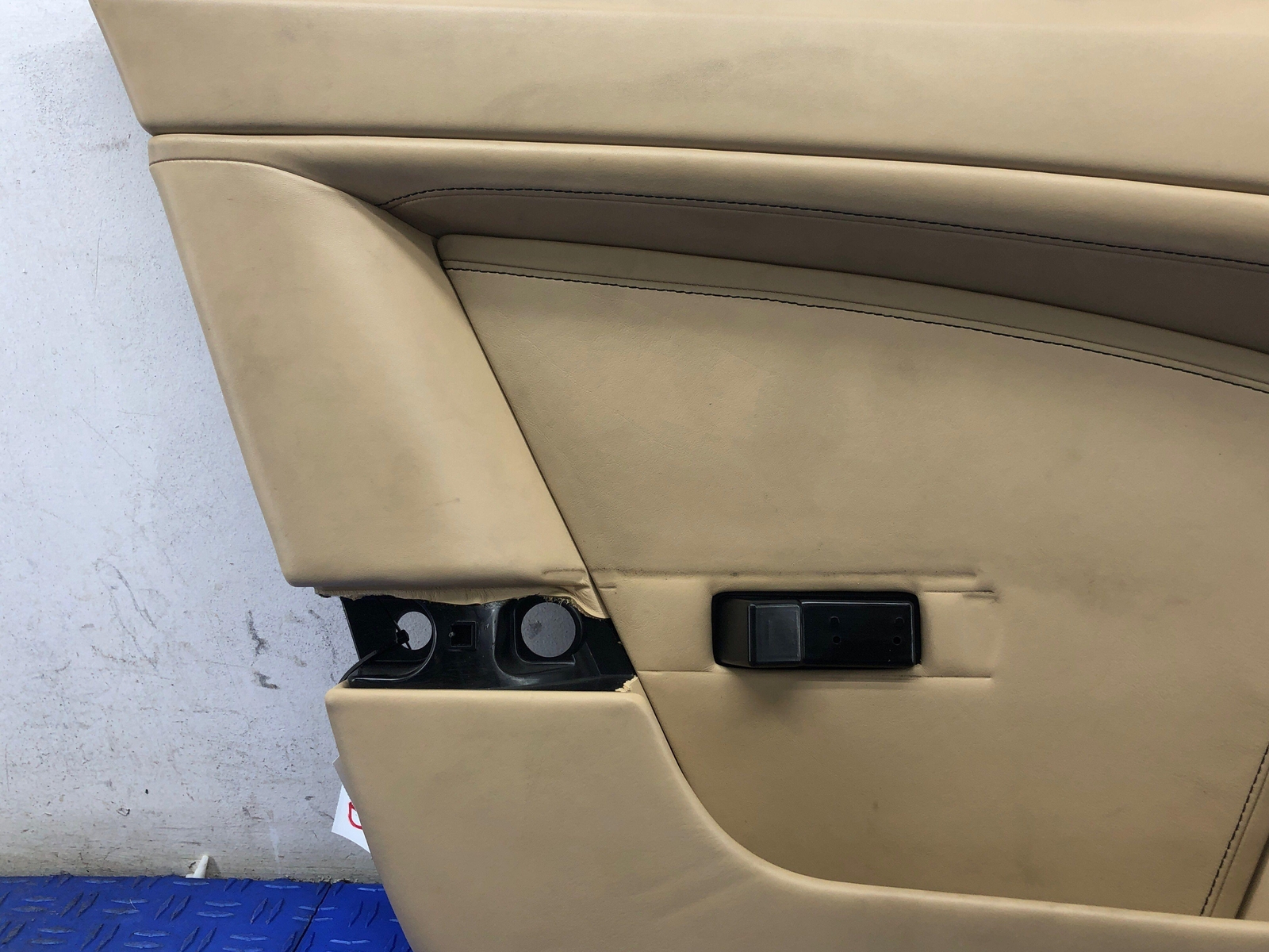 2006-2018 ASTON MARTIN VANTAGE V8 FRONT LEFT INNER INTERIOR DOOR PANEL BEIGE