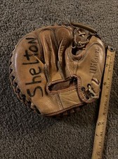 VINTAGE WILSON A2554G GUS TRIANDOS 1960s CATCHERS MITT GLOVE USA PERSONAL RHT