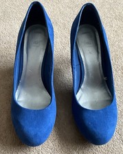 Women's Tu Almond Shape Colbalt Blue Shoes Size 5, EC Worn Once