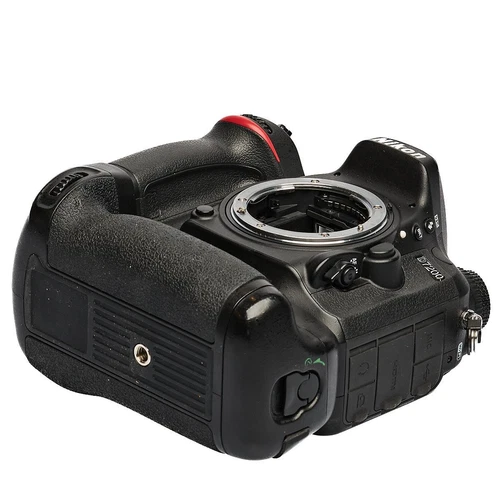 Nikon D7200 schwarz gebraucht Zustand Gut - Bild 3 von 5